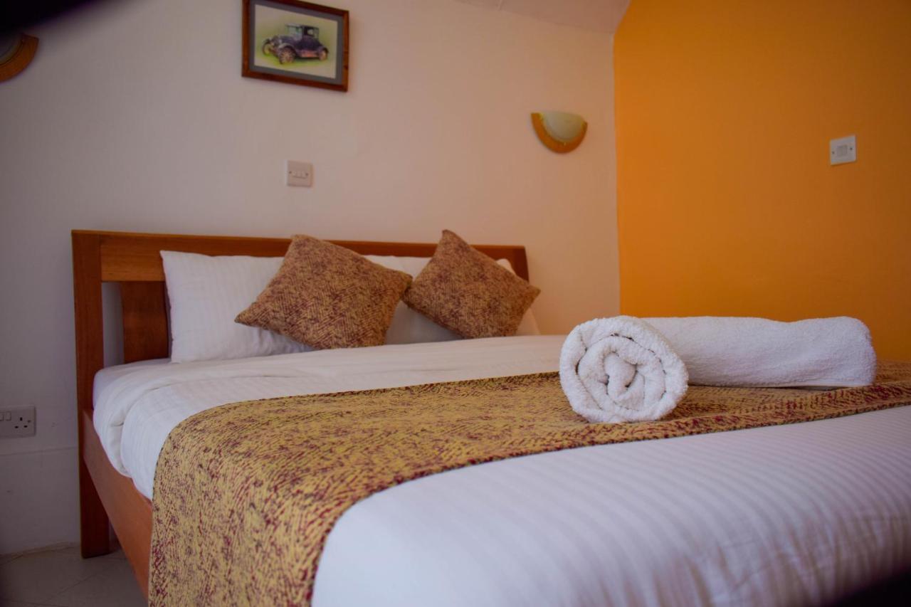 Hotel Camp Mahon Gardens Nanyuki Exterior foto